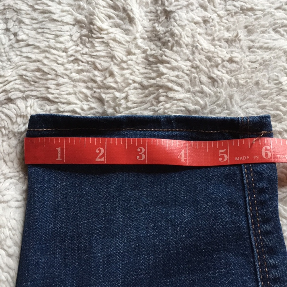 Express Mia Mid Rise Jeans - Picture 4 of 4